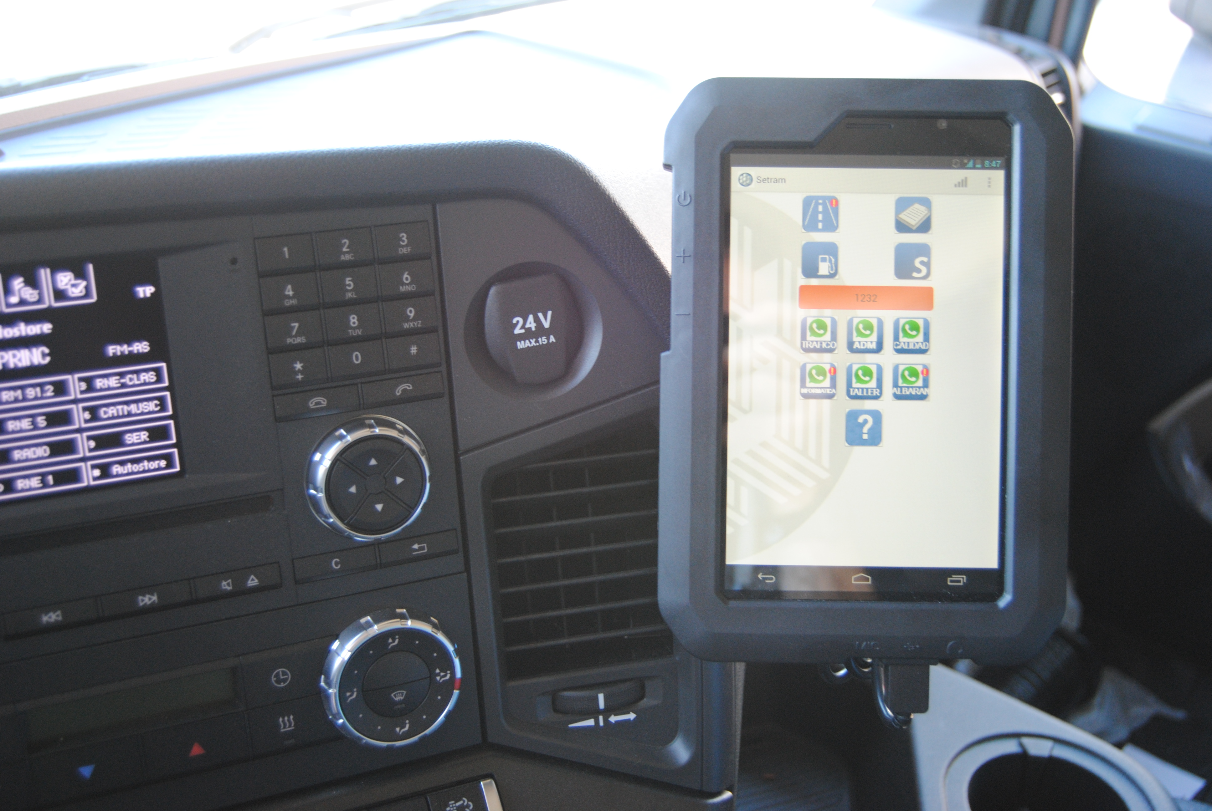 APP SETRAM Tableta en Flota Portavehículos